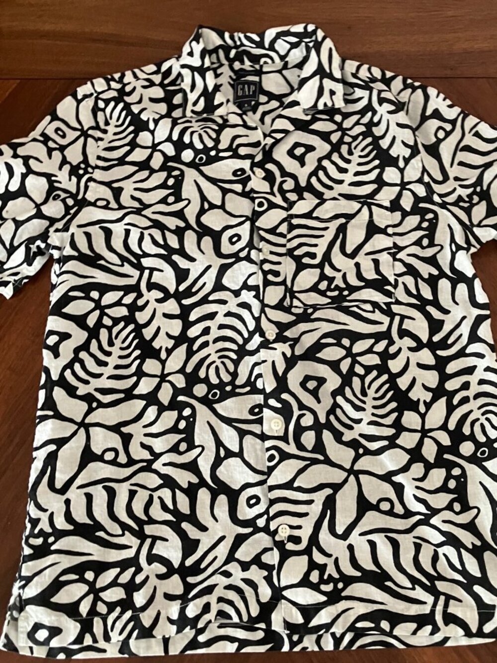 Gap Mens Button Up